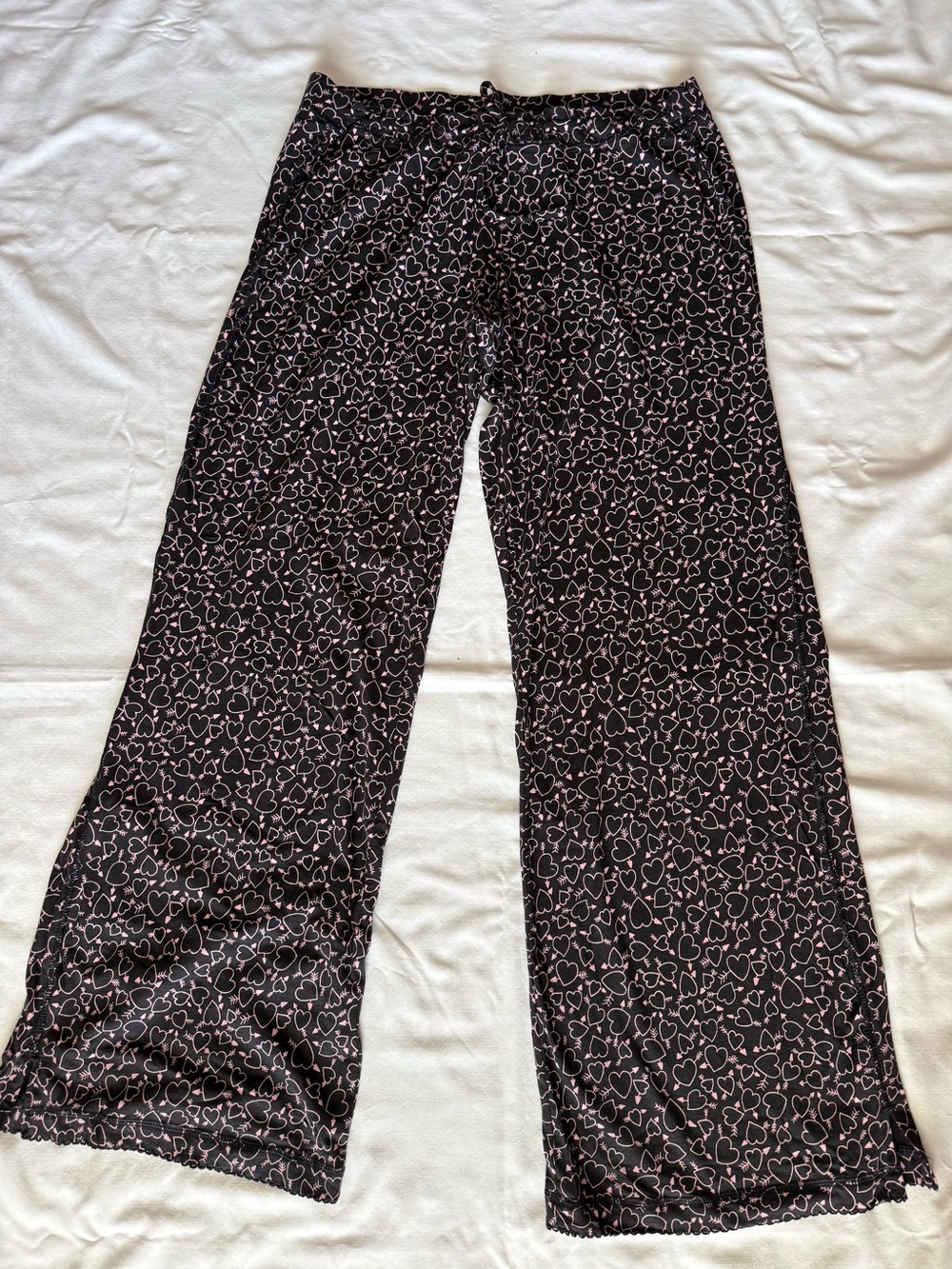 Victoria's Secret Black Heart & Arrow Knit Lounge Pajama Pants Ruffle Large NWT